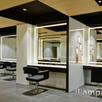 Espejos con LEDs para peluquerías en el salón de belleza Toro
