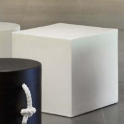 Pufy 45 table carré blanc 43x43x43cm